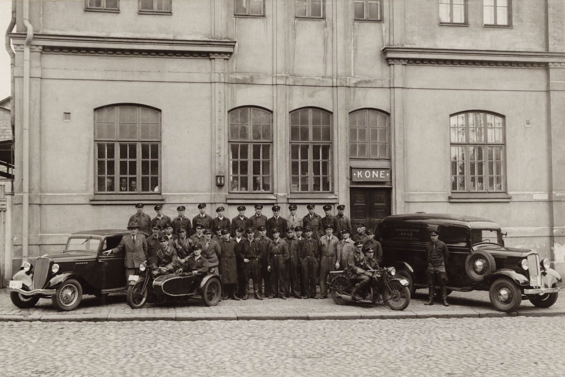 Foto histórica da KONE